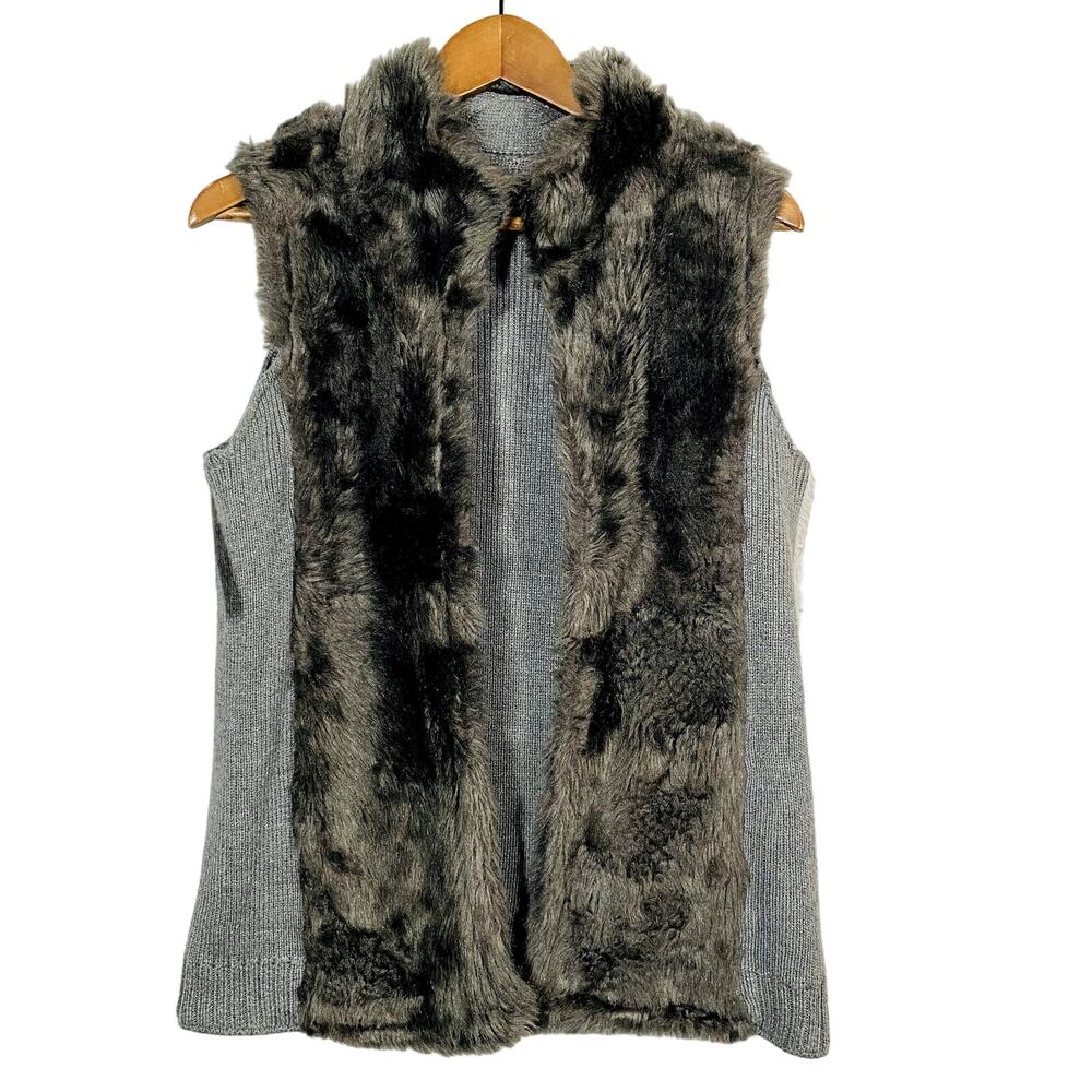 NEW! NY&Co Faux Fur Reversible Knit Vest Casual Sleeveless Jacket - XS / S